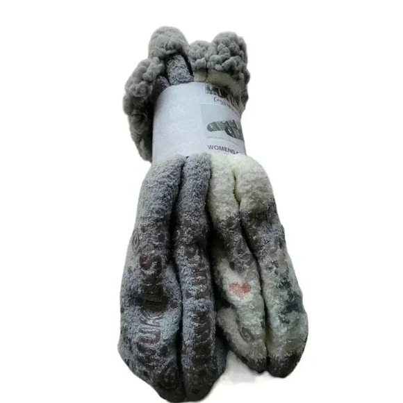 Muk Luks Cabin Socks NWT S/M - Picture 2 of 2